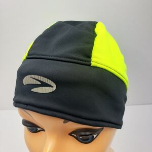Brooks Fleece Lined Running Beanie Cap Black Neon Yellow L/XL